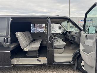 Volkswagen Caravelle 2.5 Benzine picture 12