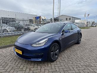krockskadad bil auto Tesla Model 3  2019/6