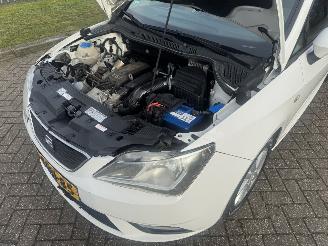 Seat Ibiza 1.2 TSI 63Kw Clima - Navi picture 10