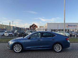 Skoda Octavia 1.5 TSI 150Pk  Navi picture 2