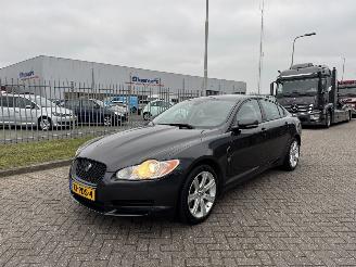 skadebil auto Jaguar XF 3.0 D V6 Luxury 2011/2