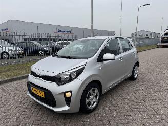Schadeauto Kia Picanto 1.0  AUTOMAAT  26.000KM!! 2022/9