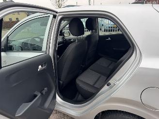 Kia Picanto 1.0  AUTOMAAT  26.000KM!! picture 11