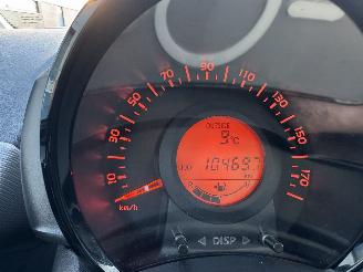 Peugeot 108 1.0 53kw AIRCO picture 15