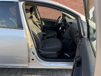 Opel Corsa 1.4 16V Edition AIRCO picture 17