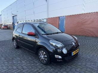 krockskadad bil auto Renault Twingo 1.2 16V Dynamique Clima 2013/6
