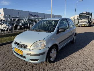 Coche accidentado Toyota Yaris 1.0 VVT-i 2004/2