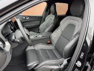 Volvo Xc-60 2.0 T8 AWD Plug-in Hybrid Black Edition picture 39