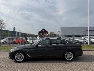 BMW 5-serie 520e Plug-In Hybrid picture 5