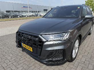 Audi SQ7 4.0 V8 TDI Grijs Kenteken picture 9