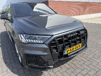 Audi SQ7 4.0 V8 TDI Grijs Kenteken picture 10