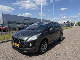 Damaged car Peugeot 3008 1.6 VTi  Clima Euro5 2010/6