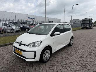 Schadeauto Volkswagen Up! 1.0 BMT Euro6 AIRCO 2018/4