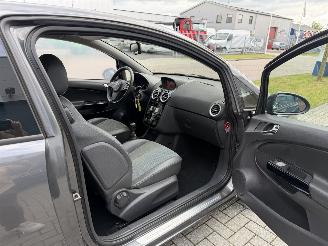 Opel Corsa 1.3 CDTi EcoFlex Cosmo  AIRCO picture 25