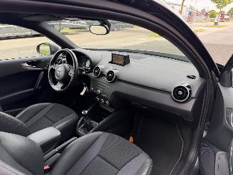 Audi A1 1.2 TFSi S-Line Navi - AIRCO picture 17