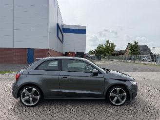 krockskadad bil auto Audi A1 1.2 TFSi S-Line Navi - AIRCO 2012/1