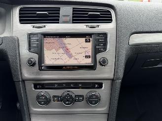 Volkswagen Golf 1.0 TSi 85Kw Clima - Navi picture 15