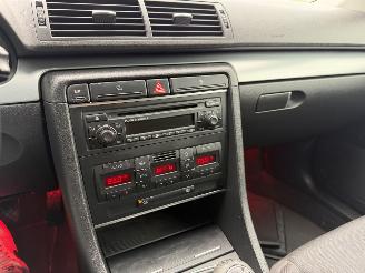 Audi A4 2.0 96kw Clima picture 18