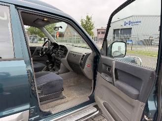 Mitsubishi Pajero 3.2 Di-D GLX  4x4 AIRCO picture 15