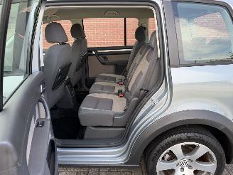 Volkswagen Crosstouran 1.4 TSI 103kw  7- Persoons picture 14