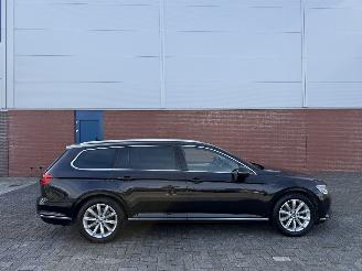 Volkswagen Passat 2.0 TDI 140kw Edition R picture 4