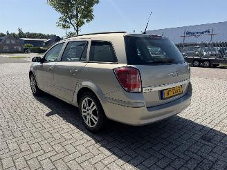 Opel Astra 1.6 77Kw AIRCO picture 6