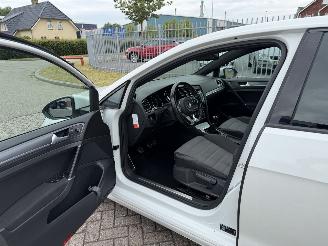 Volkswagen Golf TSI R-Line Clima - Navi picture 9