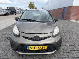 Toyota Aygo 1.0 VVT-i Now 50kw AIRCO picture 8