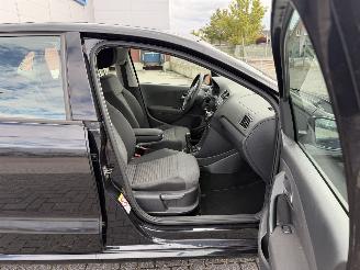 Volkswagen Polo 1.2 TSI  66Kw AIRCO picture 19