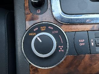 Volkswagen Touareg 3.0 V6 TDI 165Kw Clima - Luchtvering picture 27