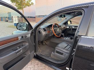 Volkswagen Touareg 3.0 V6 TDI 165Kw Clima - Luchtvering picture 13