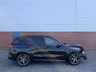 skadebil auto BMW X5 xDrive30d High Executive 2023/2