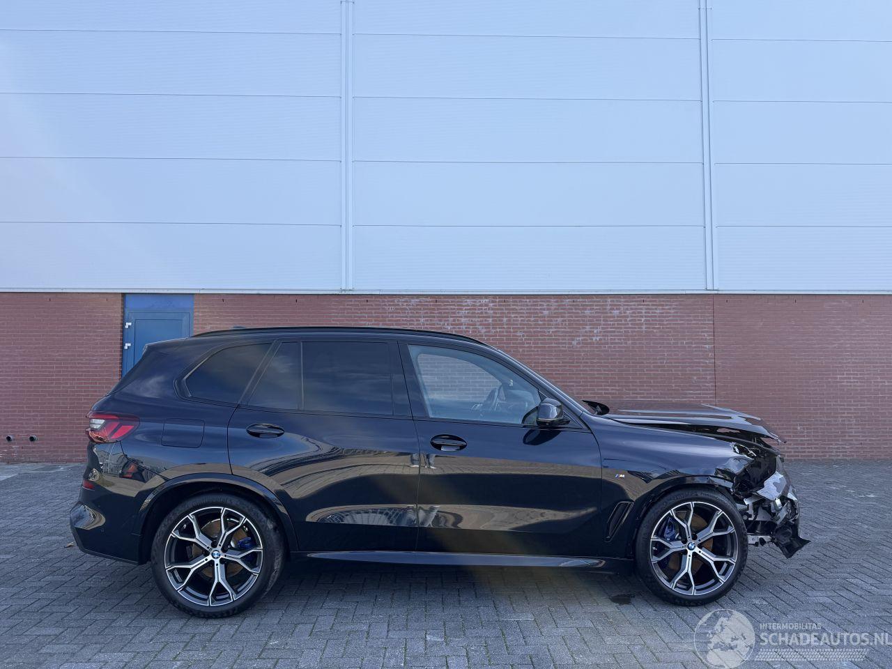 BMW X5 xDrive30d High Executive