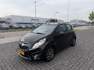 damaged passenger cars Chevrolet Spark 1.2 16V LT Airco 2010/10
