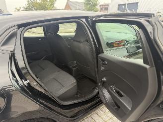 Renault Clio 1.0 TCe  74kw  NAVI picture 15