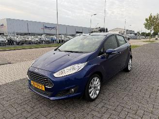 uszkodzony samochody osobowe Ford Fiesta 1.0 74kw EcoBoost TITANIUM 2016/7