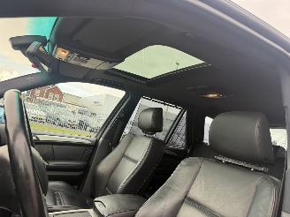 BMW X5 4.6 is picture 12