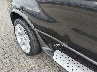BMW X5 4.6 is picture 9