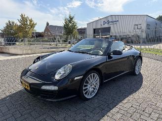 skadebil auto Porsche 911 Cabrio 2009/2