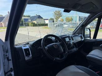 Challenger  Vany Elegance V124  2.3 Automaat picture 17