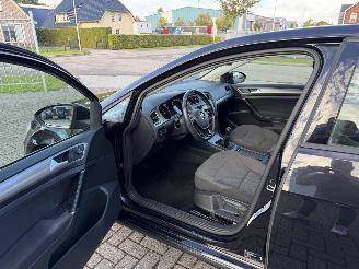 Volkswagen Golf 1.0 TSI 85Kw Navi - Clima picture 9