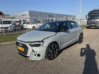 uszkodzony samochody osobowe Audi A1 1.0 TFSI 70kw S-Line AUTOMAAT 2021/10
