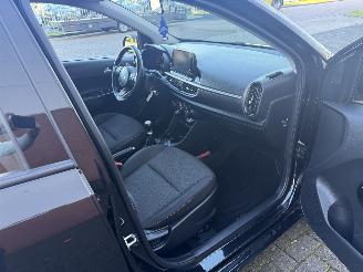 Kia Picanto 1.0 Dynamic Line AIRCO picture 23