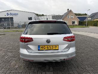 Volkswagen Passat 1.4 TSI GTE Highline Clima - Pano - Navi picture 7