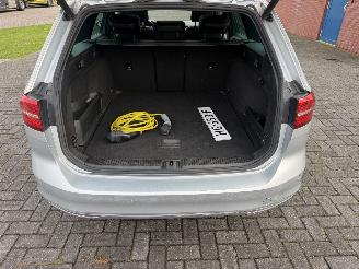 Volkswagen Passat 1.4 TSI GTE Highline Clima - Pano - Navi picture 21