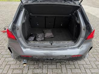 BMW 1-serie 118i M High Exe 103kw Clima - Navi picture 18