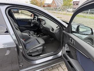 BMW 1-serie 118i M High Exe 103kw Clima - Navi picture 20