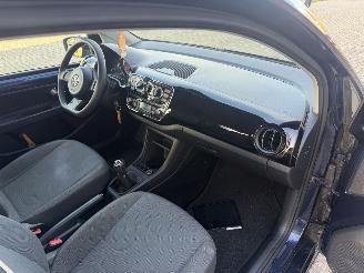 Volkswagen Up! 1.0 BlueMotion 44 Kw AIRCO picture 20