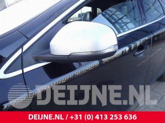 Volvo V-40 V40 (MV), Hatchback 5-drs, 2012 / 2019 2.0 D2 16V picture 12