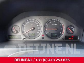 Volvo S-60 S60 I (RS/HV), Sedan, 2000 / 2010 2.4 20V 140 picture 30